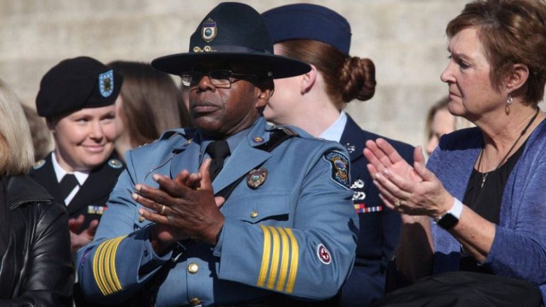 Kansas Gov. Kelly taps DEA inspection chief to head highway patrol