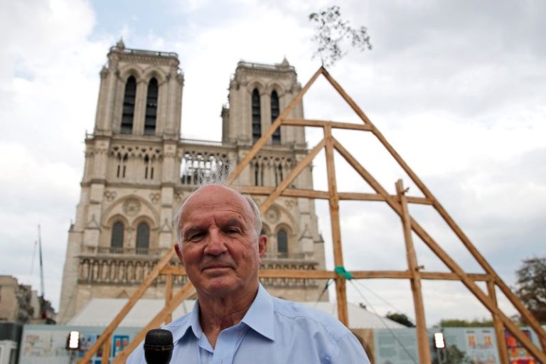 General in charge of Paris’s Notre Dame cathedral reconstruction dies