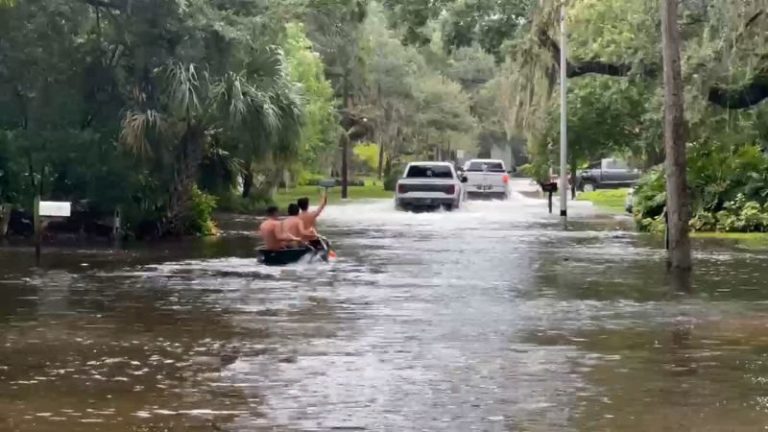 ‘This is a life-changing event’: Floridians start an arduous recovery as Idalia keeps thrashing North Carolina