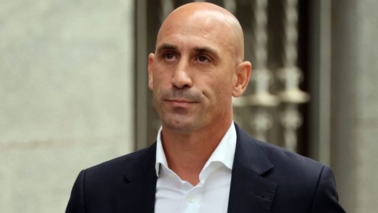 Jennifer Hermoso’s lawyer reiterates that kiss by Luis Rubiales was non-consensual as former soccer boss testifies in court