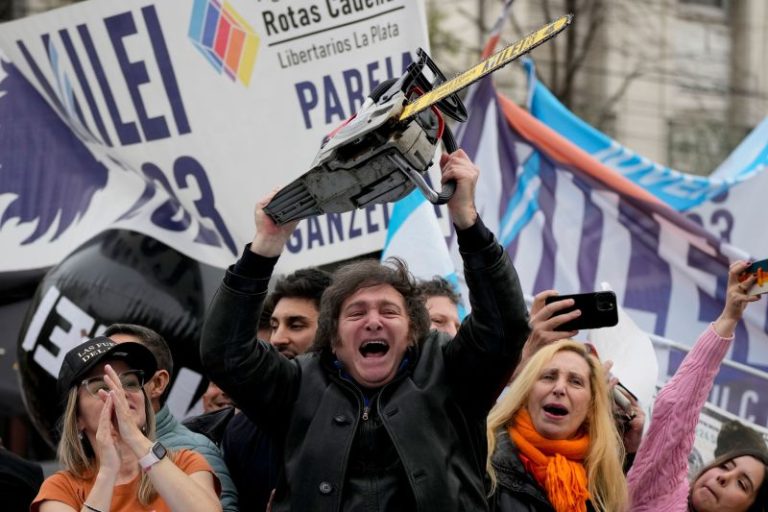 The ‘chainsaw’ candidate challenging Argentina’s left and right