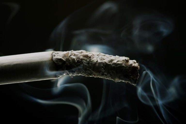 New Zealand’s new government scraps world-leading smoking ban to fund tax cuts