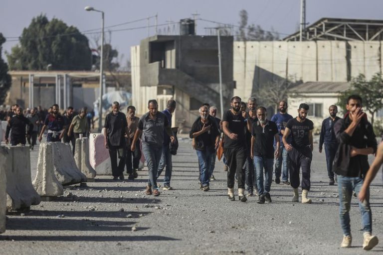Israel expels Gazan workers back to war-torn enclave
