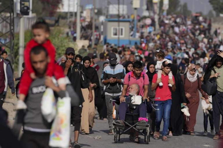 ‘Nothing is left’: Thousands of Palestinians flee south as Israel steps up Gaza City offensive