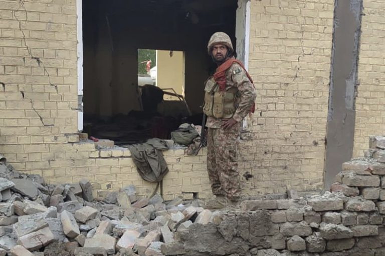 Pakistani armed forces suffer deadliest attack this year