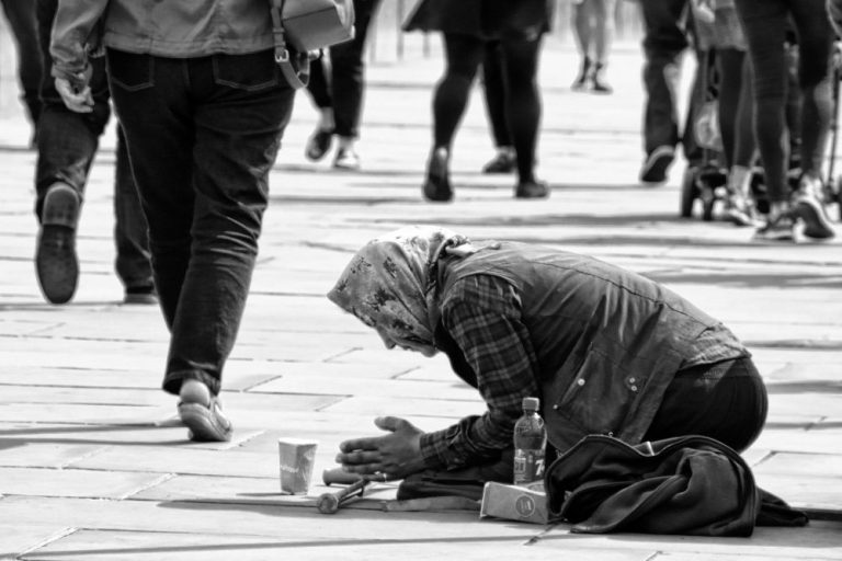 World Bank report on poverty: 700 million people are surviving on less than $1.90 a day