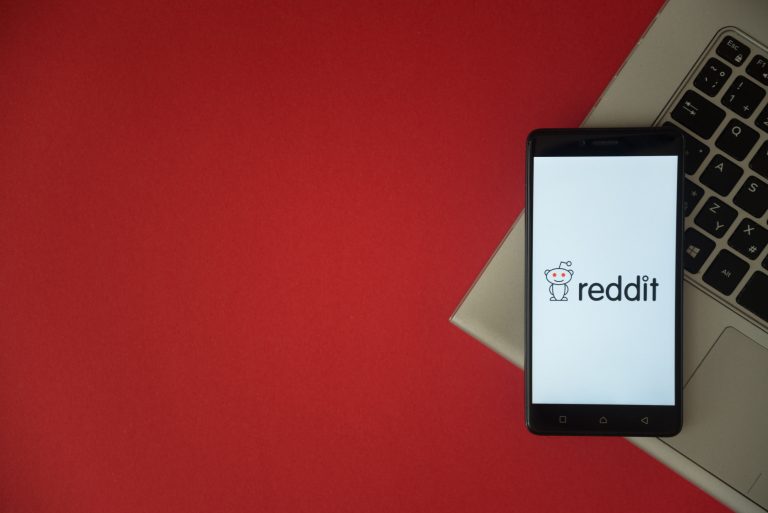 Top 3 reasons why I’m buying Reddit stock on recent weakness