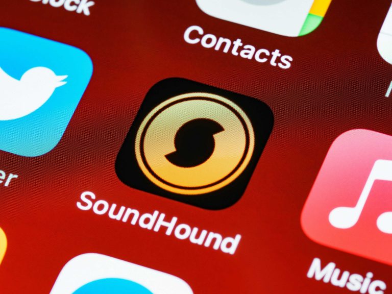 SoundHound stock price analysis: Is SOUN a good AI investment?