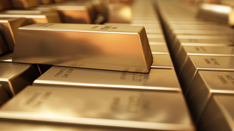 Gold rises on safe-haven demand, but market lacks bullish conviction