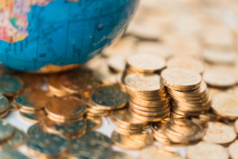 GLD ETF forecast as gold price forms a bullish pennant pattern