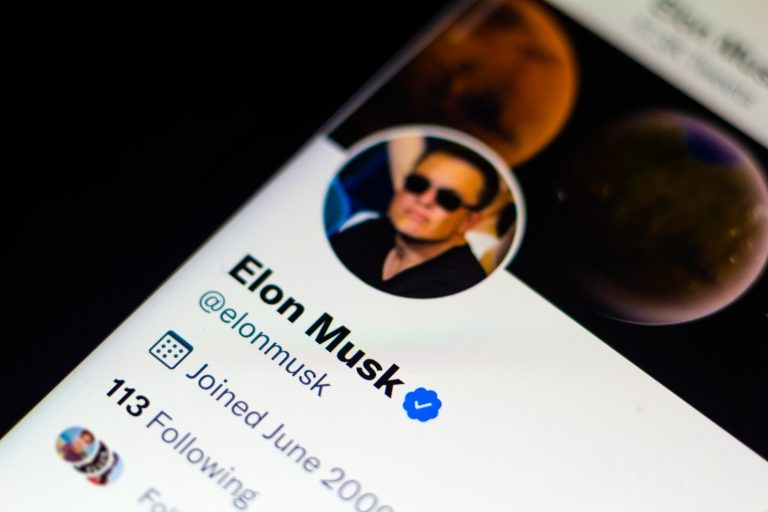 Elon Musk strikes $500M deal to end Twitter severance saga
